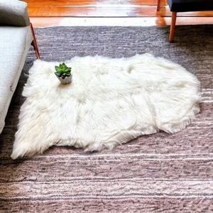 Flokati Style Faux White Sheep Fur Rug 2 by 3 feet Photography Prop Dorm Bedroom